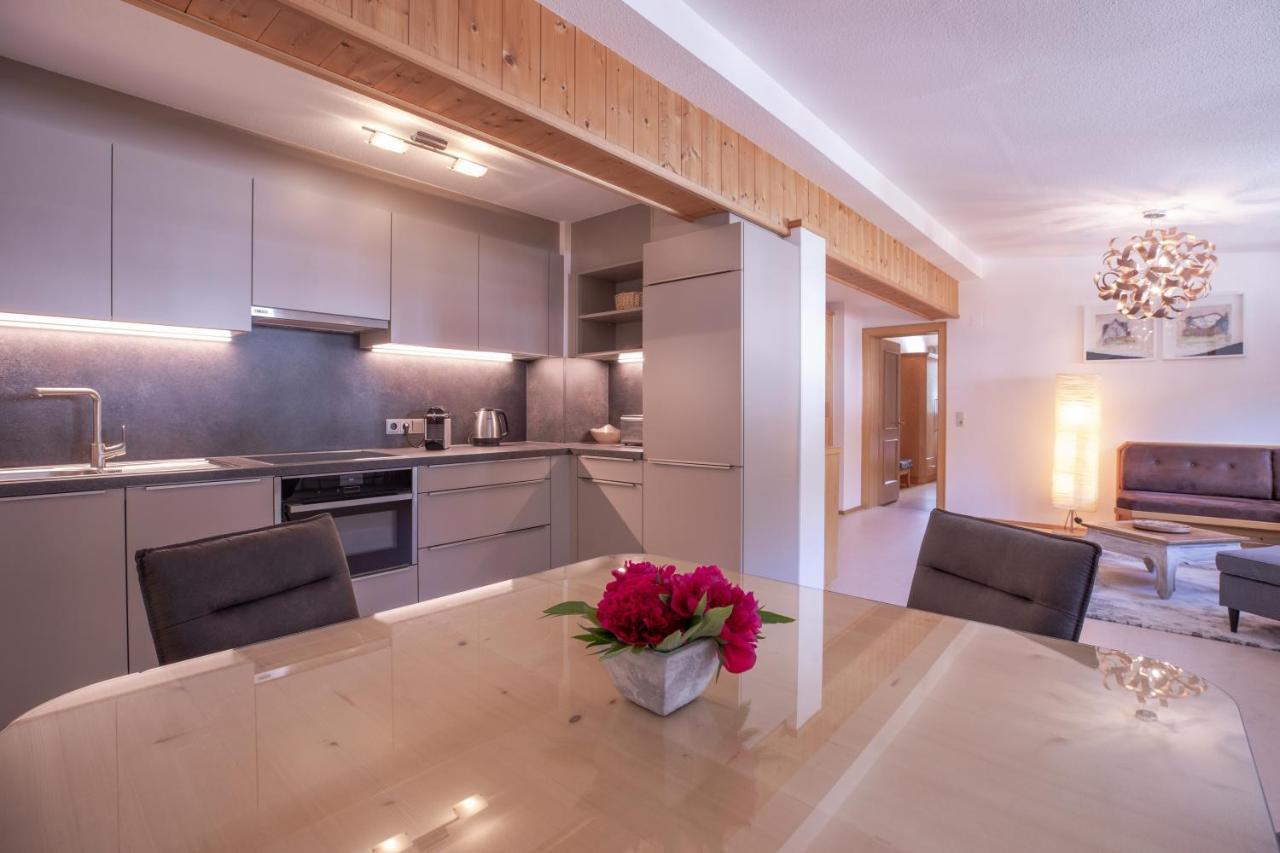 Haus Praxmarer Apartment ซังคท์อันทอนอัมอาร์ลแบร์ก ภายนอก รูปภาพ