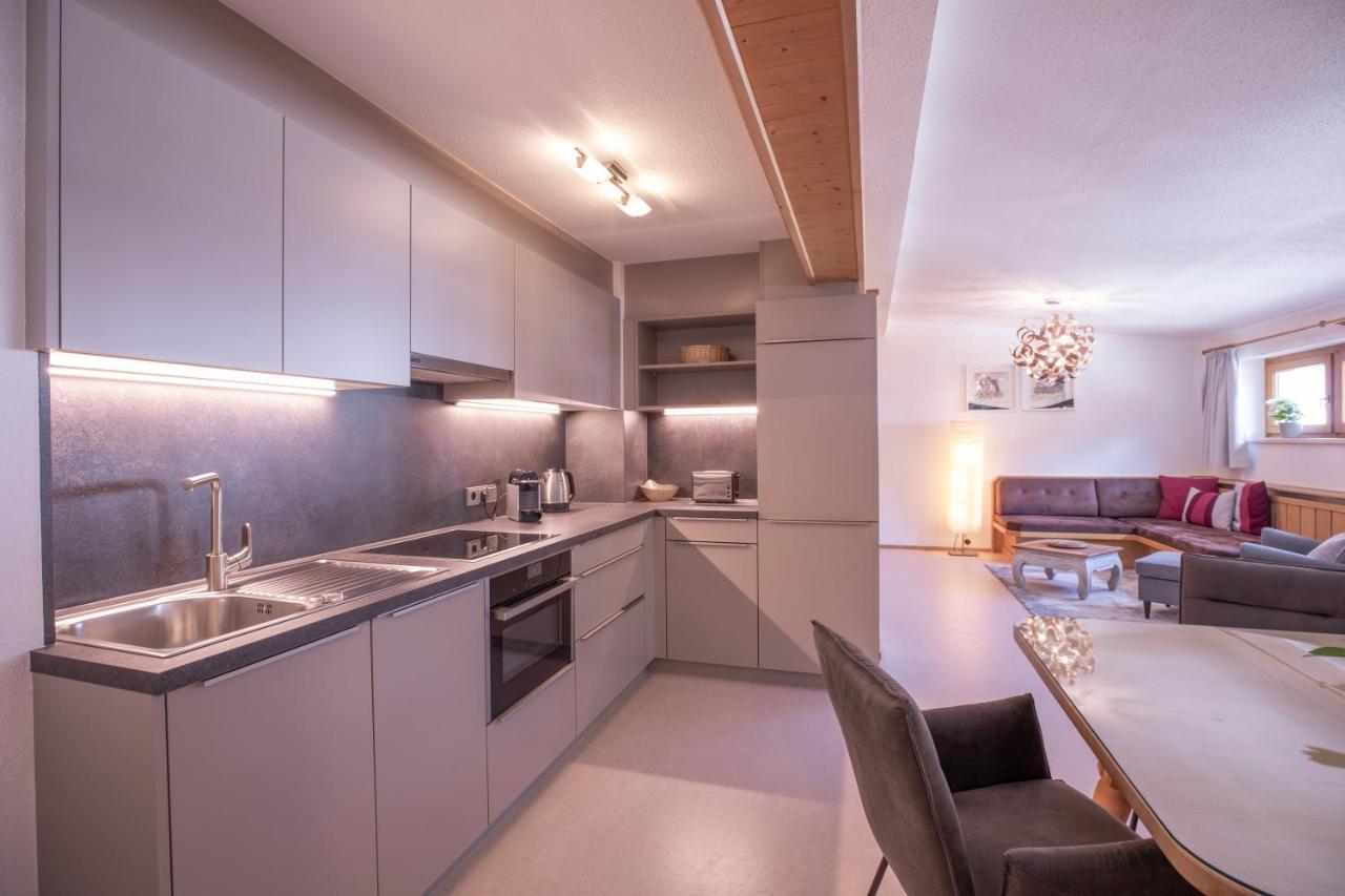 Haus Praxmarer Apartment ซังคท์อันทอนอัมอาร์ลแบร์ก ภายนอก รูปภาพ